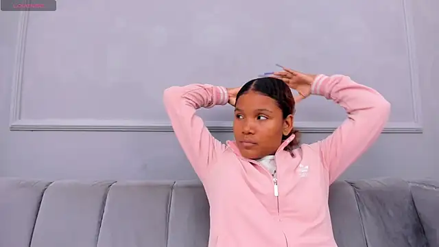 Isabellsmmith online show from January 30, 2025, 3:44 am