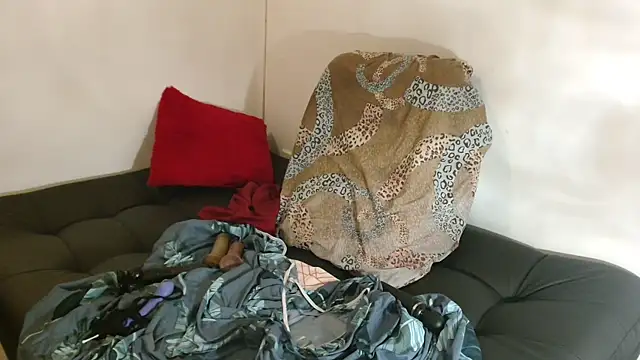 Cataleyaloca online show from February 25, 2025, 10:50 pm