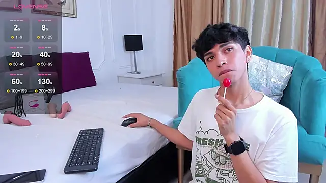 Santy carrington online show from December 11, 2024, 12:12 am