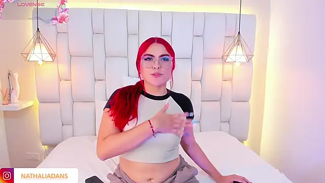 NathaliAdans online show from March 6, 2025, 7:10 pm