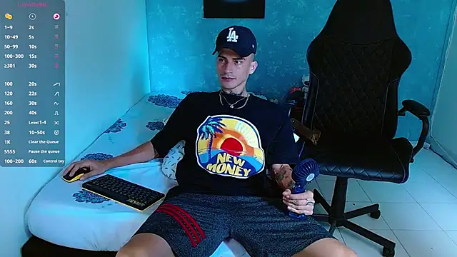 bray hotboy777 online show from December 7, 2024, 5:31 pm