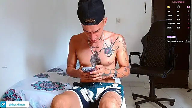 Snapshot of bray_hotboy777 chatting on May 31, 2026, 3:30 pm bray hotboy777 online show from May 31, 2026, 3:30 pm