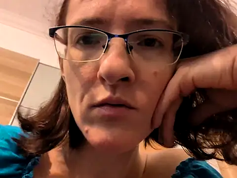 Milky hairy mommy online show from October 7, 2025, 8:11 am