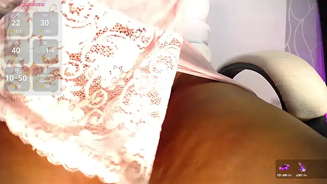 Britanymooree online show from December 15, 2024, 12:40 am