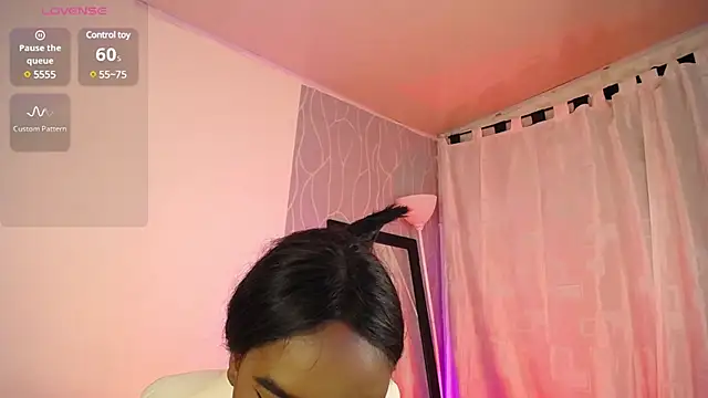 Britanymooree online show from January 31, 2025, 1:33 am