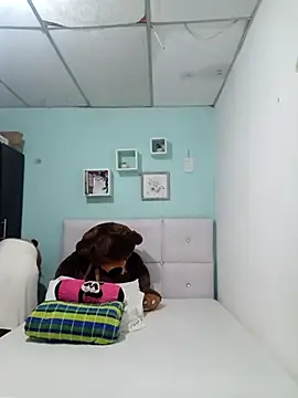 Magica lorena online show from February 20, 2025, 12:47 pm