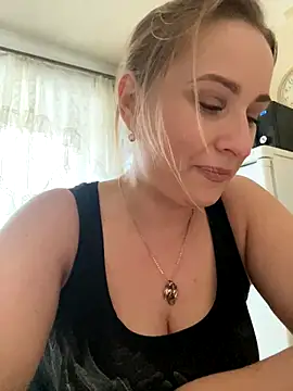 OlgaBuzzz online show from December 4, 2024, 4:54 am