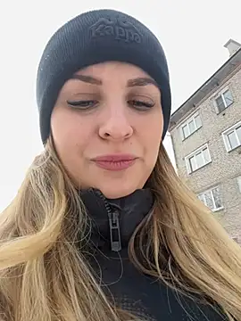 OlgaBuzzz online show from February 2, 2025, 7:30 am