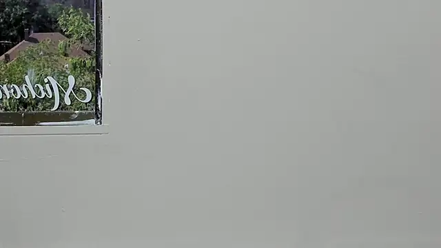 Littleolivia  online show from February 17, 2025, 12:48 pm