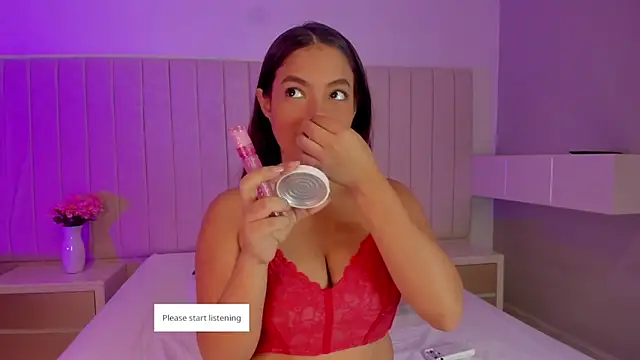 Littleolivia  online show from February 20, 2026, 1:55 pm