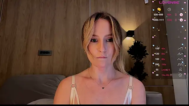 Peach  juice online show from February 9, 2025, 7:30 pm