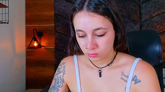 AmbarHills 1 online show from October 16, 2025, 11:33 am