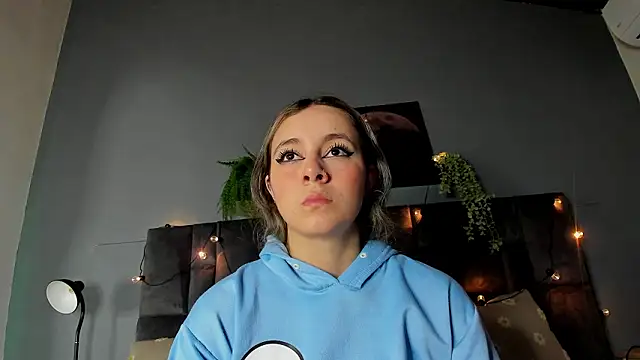 AmbarHills 1 online show from February 11, 2026, 11:37 am