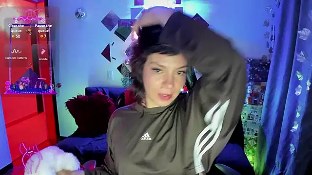 cocochanell6666 online show from December 25, 2024, 7:14 am