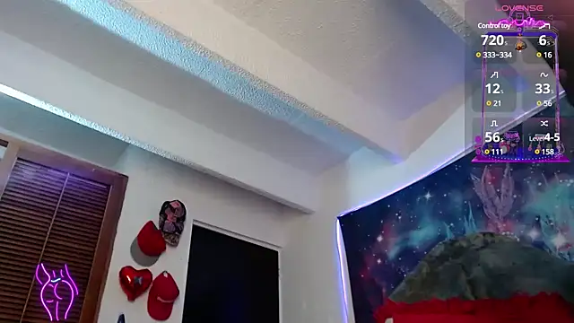 cocochanell6666 online show from January 27, 2025, 4:30 am