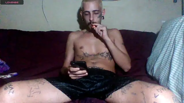 Snapshot of sellvageria chatting on April 28, 2026, 3:22 am sellvageria online show from April 28, 2026, 3:22 am