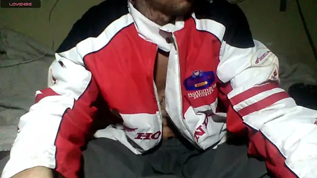 Snapshot of sellvageria chatting on May 31, 2026, 8:21 pm sellvageria online show from May 31, 2026, 8:21 pm
