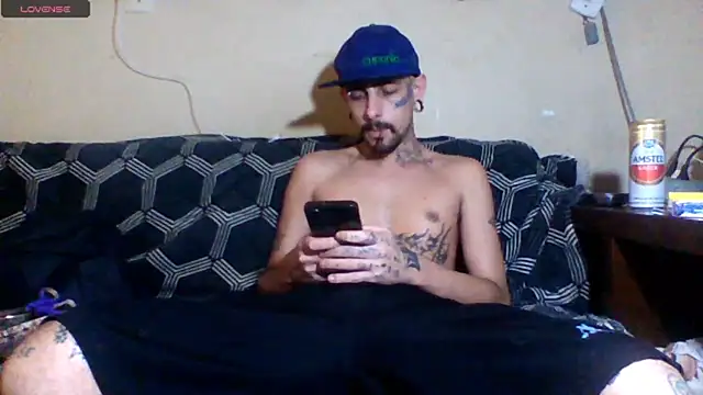 Snapshot of sellvageria chatting on June 6, 2026, 7:51 pm sellvageria online show from June 6, 2026, 7:51 pm