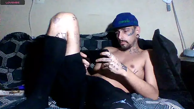 Snapshot of sellvageria chatting on June 8, 2026, 12:47 am sellvageria online show from June 8, 2026, 12:47 am