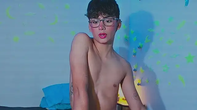 arnold laurent  online show from December 11, 2024, 10:38 pm