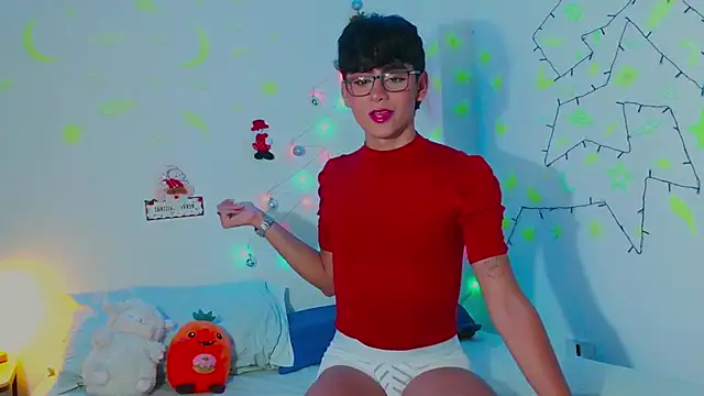 arnold laurent  online show from December 26, 2024, 6:54 pm