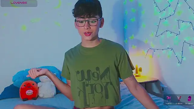 arnold laurent  online show from January 12, 2025, 11:15 pm