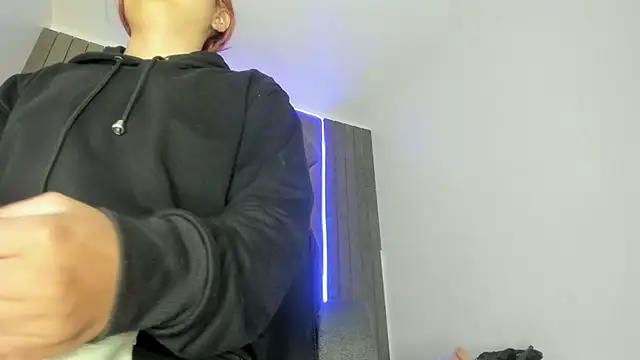 AbbyWathson online show from February 25, 2025, 7:47 pm