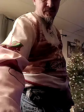 whyteguy410 online show from December 22, 2024, 6:17 am