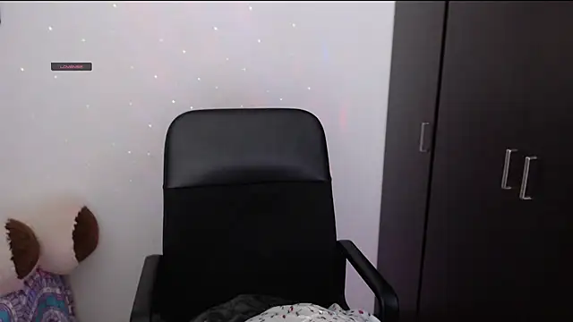 Suzanne abbey online show from November 26, 2025, 12:00 am