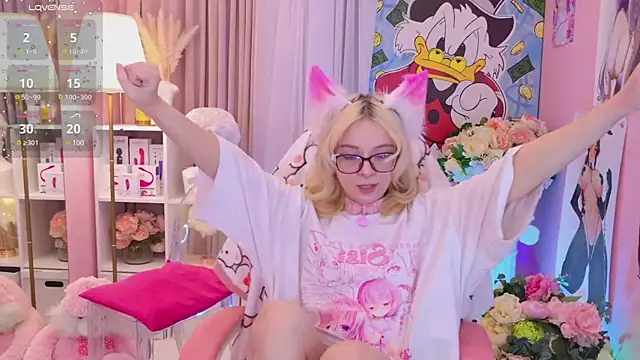 Coconut Mia online show from December 7, 2024, 9:00 pm