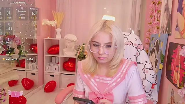 Coconut Mia online show from February 9, 2025, 12:39 am