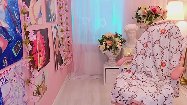 Coconut Mia online show from March 10, 2025, 9:40 pm