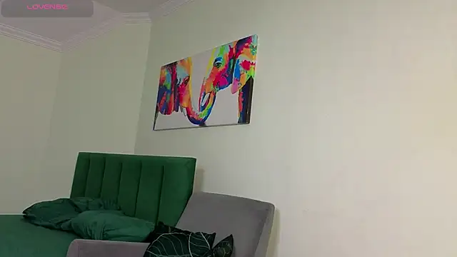 Frostyy fire online show from February 27, 2025, 4:43 pm