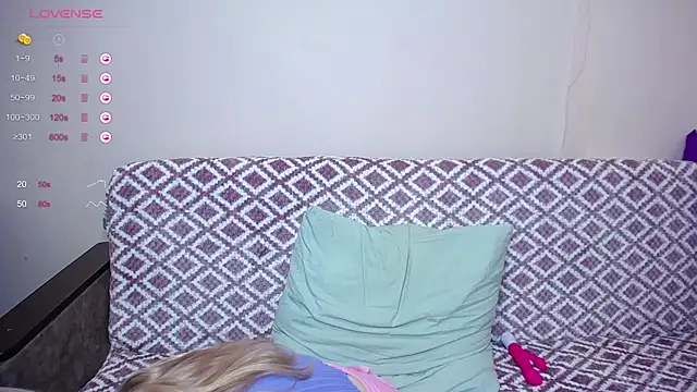 Olivia Graceee online show from December 14, 2024, 9:07 am