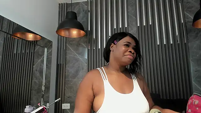 SaraiEvans online show from November 14, 2025, 3:16 am