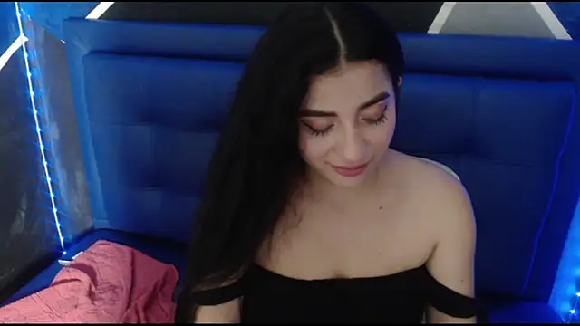 Snapshot of cherry_modelx_ chatting on October 3, 2025, 8:28 pm cherry modelx online show from October 3, 2025, 8:28 pm