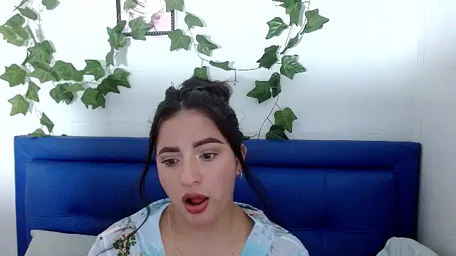Snapshot of cherry_modelx_ chatting on July 22, 2026, 9:39 pm cherry modelx online show from July 22, 2026, 9:39 pm