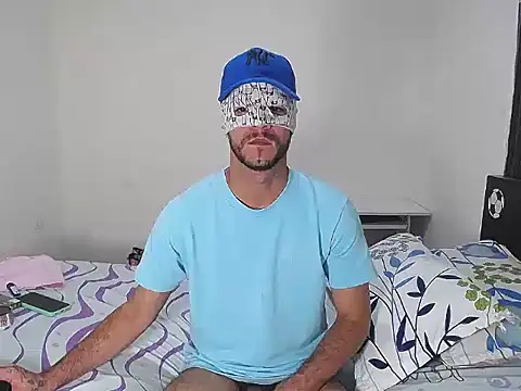 dirty boy horny online show from December 5, 2025, 4:21 am