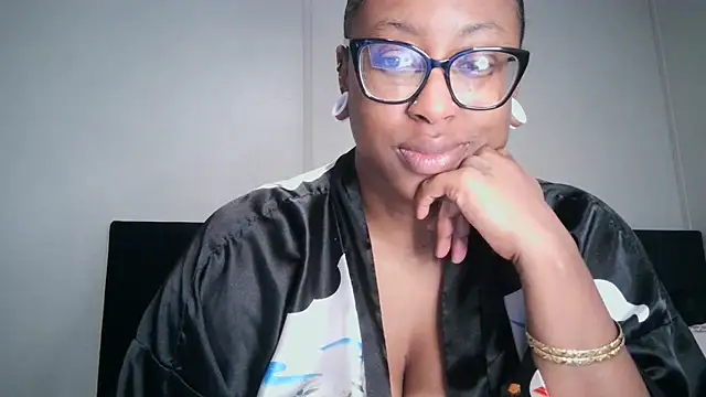 Nyxie Chaos online show from December 3, 2025, 12:47 pm