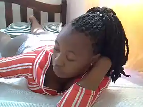 Amanda255 online show from February 3, 2025, 8:13 am