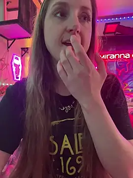 mirannacult online show from December 23, 2024, 6:22 am