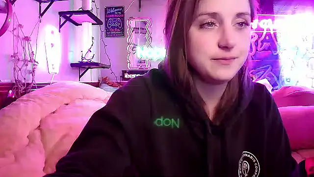 mirannacult online show from February 27, 2025, 7:34 am