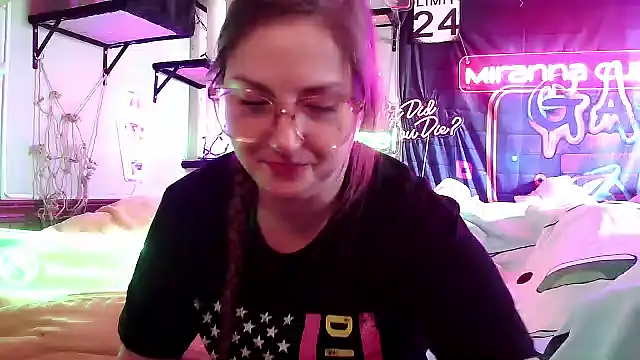 mirannacult online show from March 9, 2025, 2:43 pm