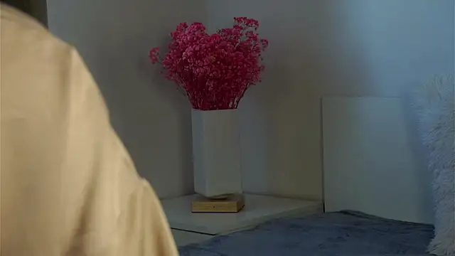 LowOncoming online show from February 12, 2025, 8:06 am