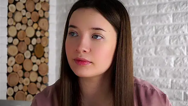 LowOncoming online show from September 26, 2025, 1:20 am