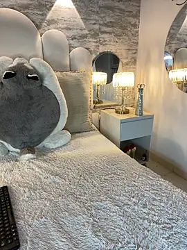  MadiLee  online show from March 10, 2026, 1:32 am