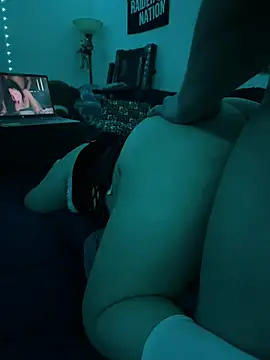 DaHomeEDubs online show from December 24, 2024, 12:33 pm