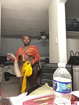 LillShayy online show from February 12, 2025, 8:40 pm