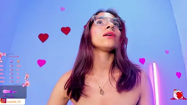 Scarlet Red  online show from February 27, 2025, 6:31 pm