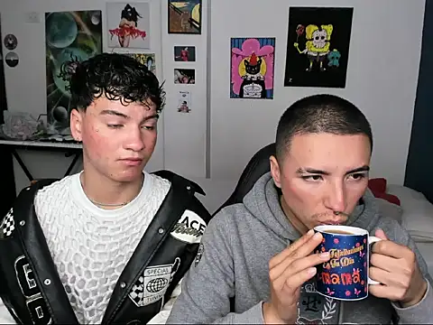 sweet boys xx online show from September 13, 2025, 11:54 am